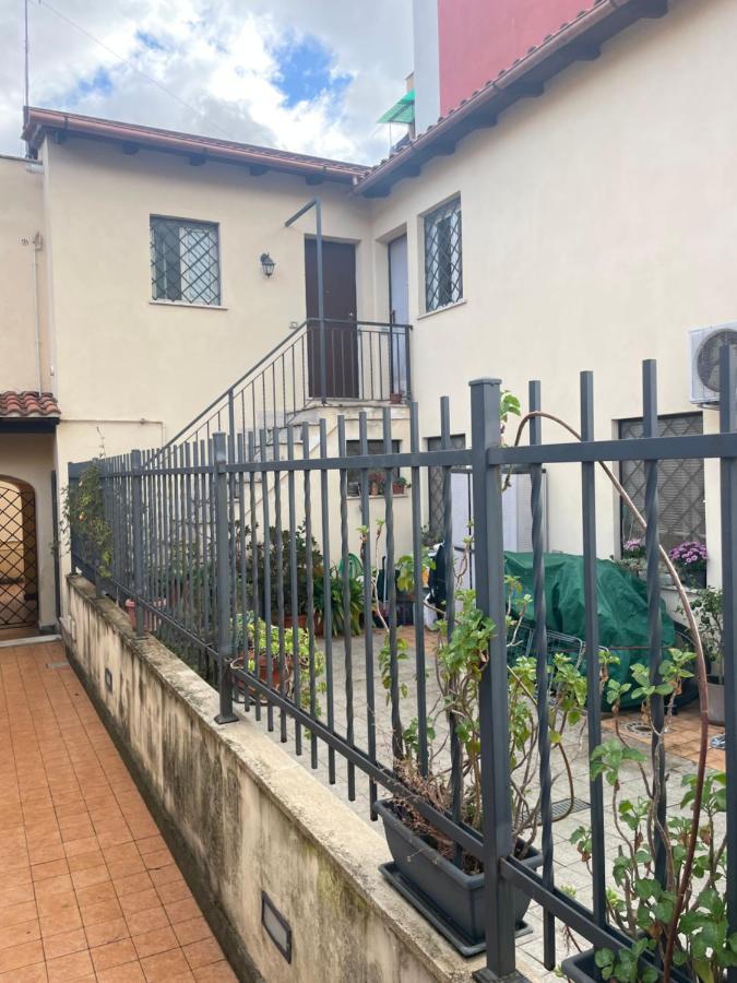Residenza Niutta- Roma Apartment Luaran gambar